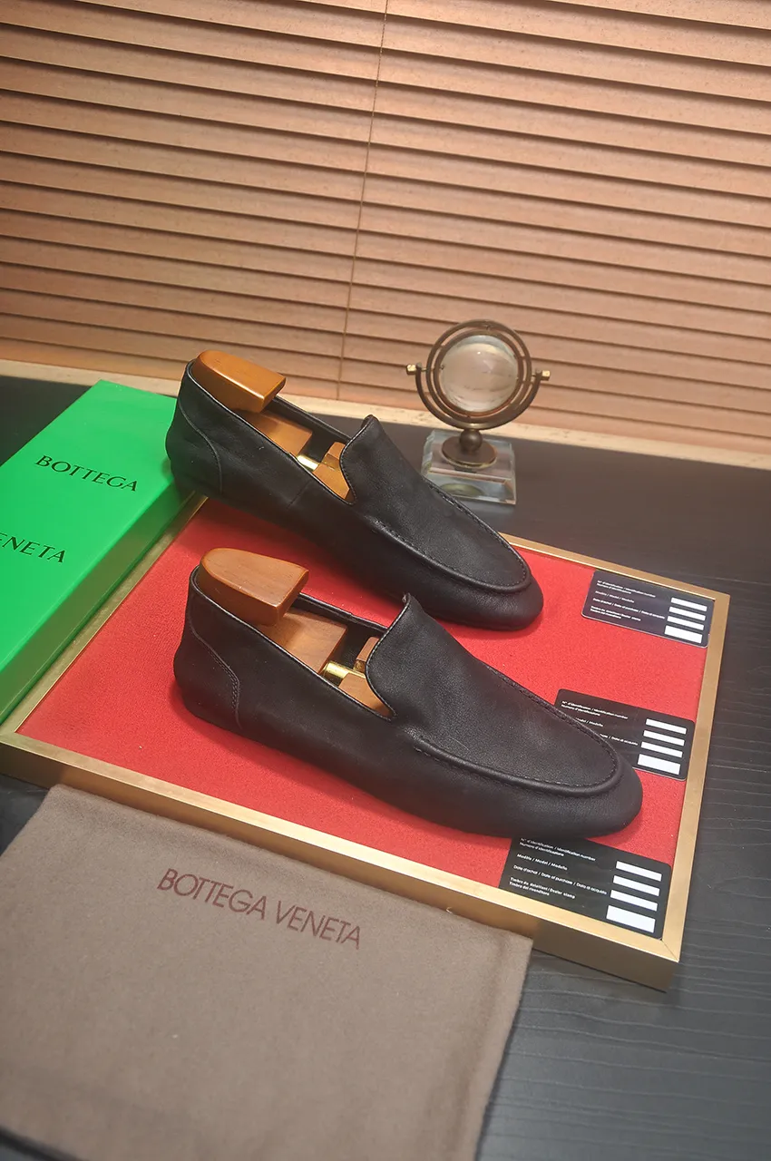 Men's shoes 💰460💶 [Botteg Venetta (BV)] (wallet shoes) exclusive new model official website new model The upper is made of high-quality top calfskin. Delicate feel and flowing luxurious texture. Tailored for refined men to create a noble aura. Delicate and regular Mark hand stitching. Smooth lines. Full sheepskin lining, comfortable to wash sweat. 38-44